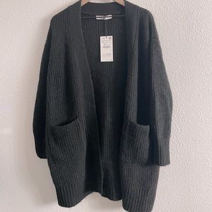 Oversized cardigan